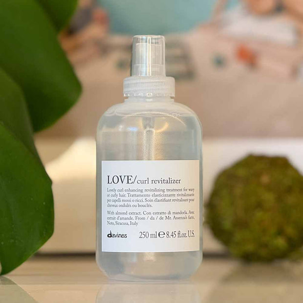 Davines LOVE Curl Revitalizer spray for refreshing curls
